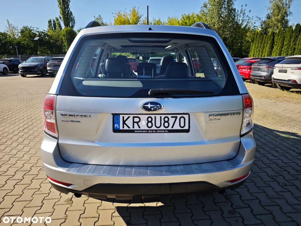 Subaru Forester 2.0i Platinum - 5