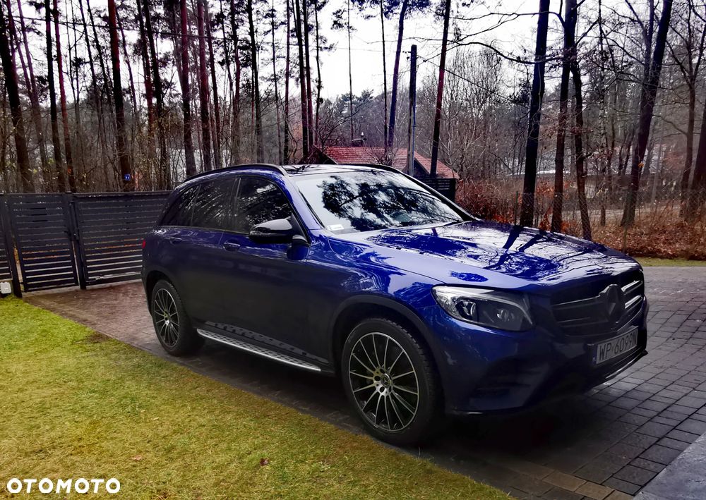 Mercedes-Benz GLC 250 4Matic 9G-TRONIC AMG Line - 7