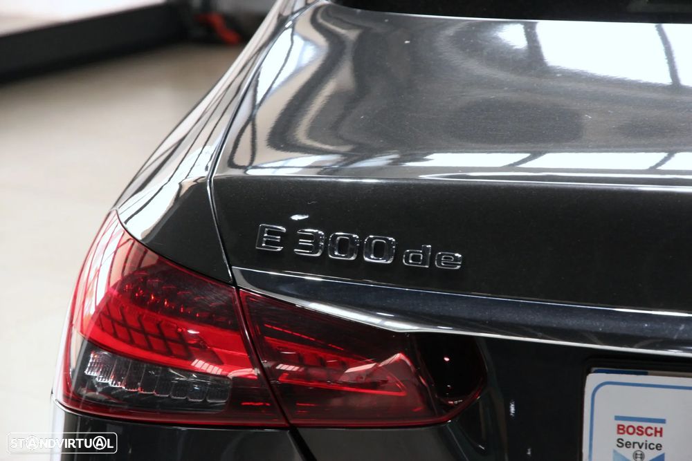 Mercedes-Benz E 300 de AMG Line - 5