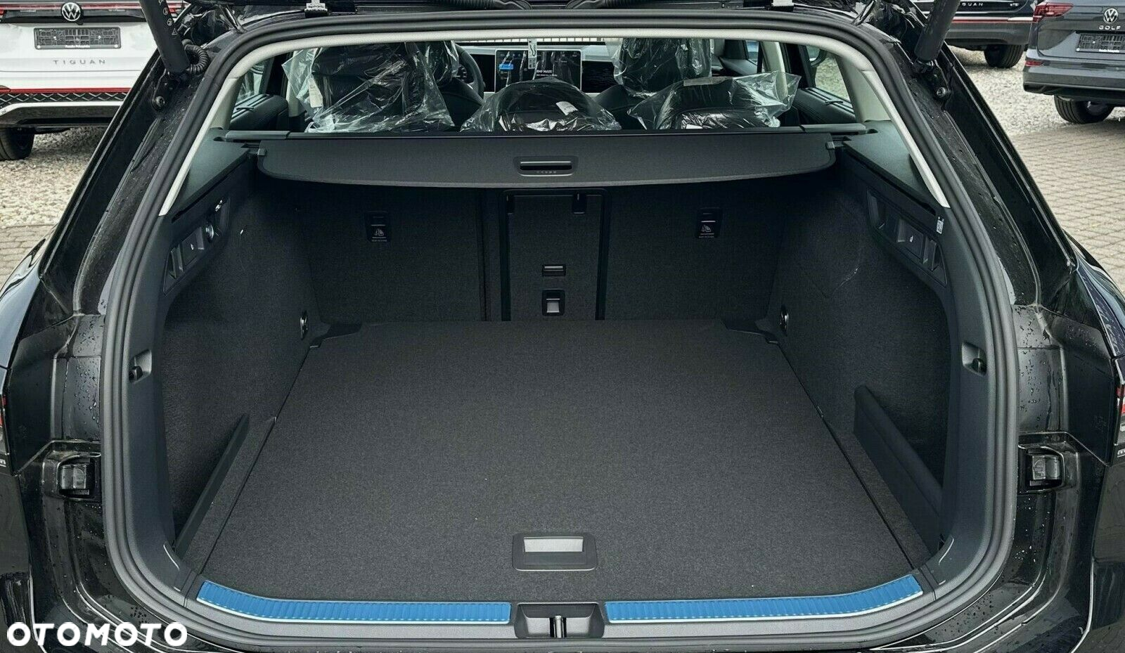 Volkswagen Passat 1.5 TSI ACT mHEV Elegance DSG - 26