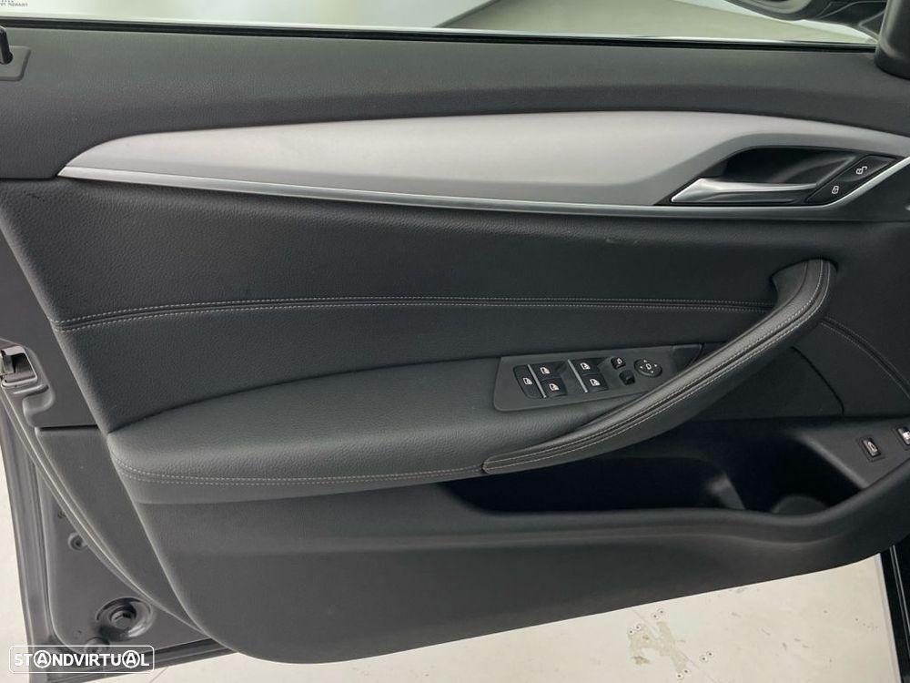 BMW 530 e iPerformance - 18