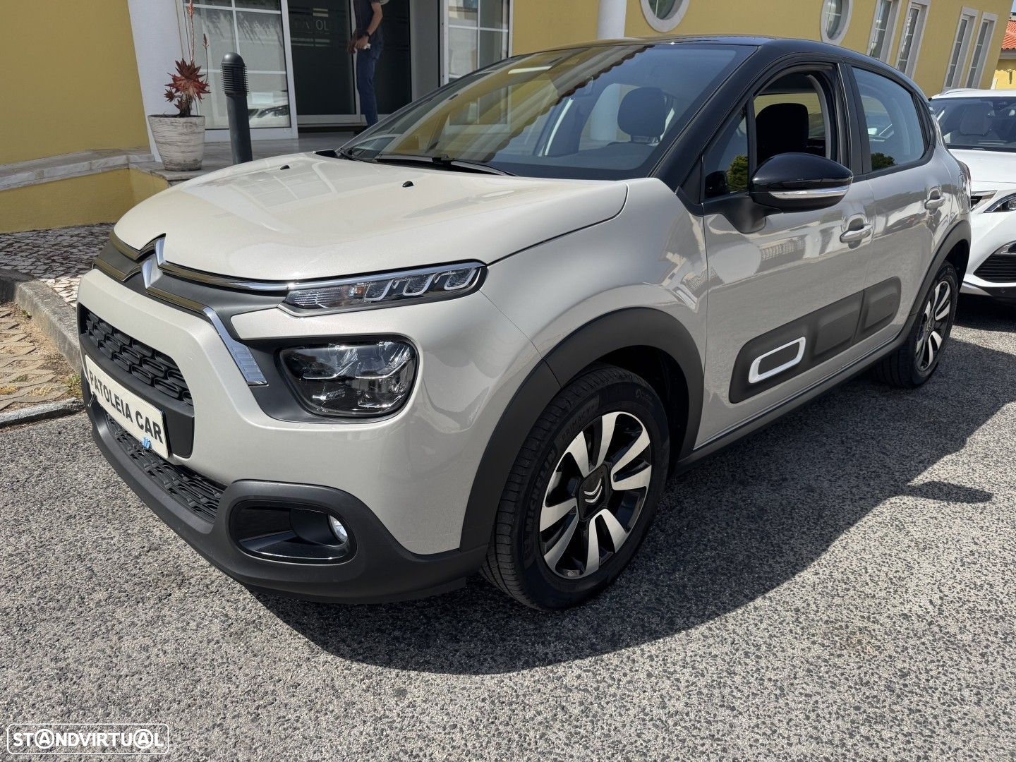 Citroën C3 1.2 PureTech Shine Pack EAT6 - 4