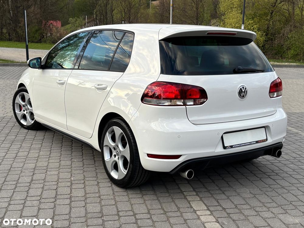 Volkswagen Golf 2.0 GTI - 3