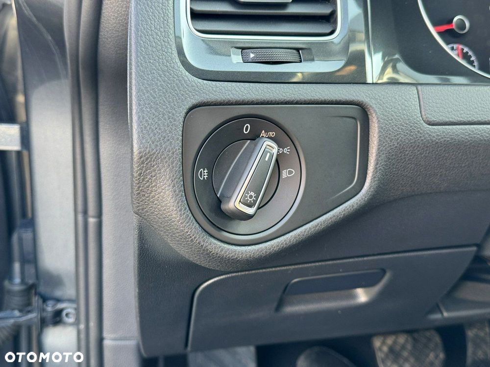 Volkswagen Golf Variant ver-variant-1-0-tsi-bluemotion-technology-dsg-comfortline - 23