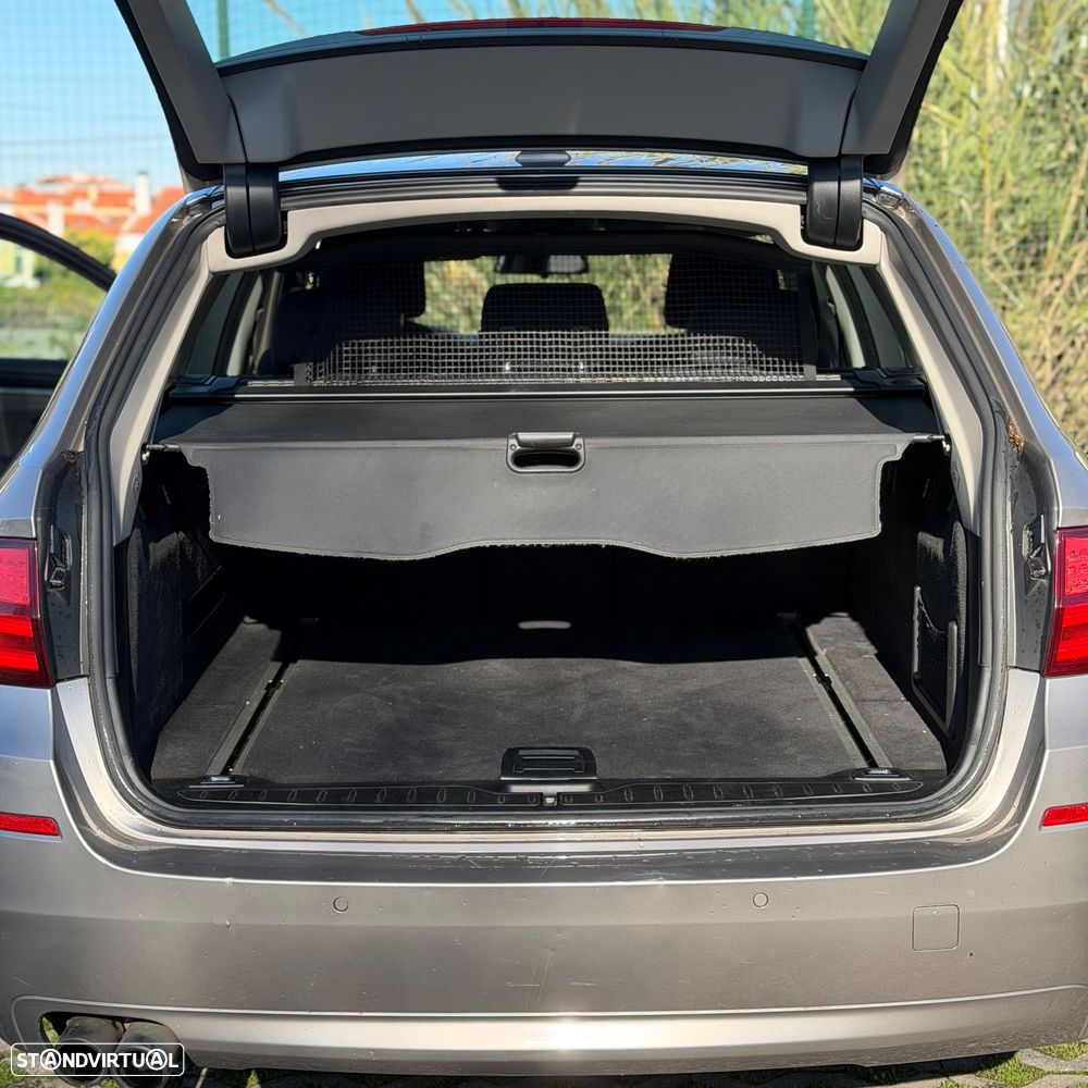 BMW 520 d Luxury Line - 9