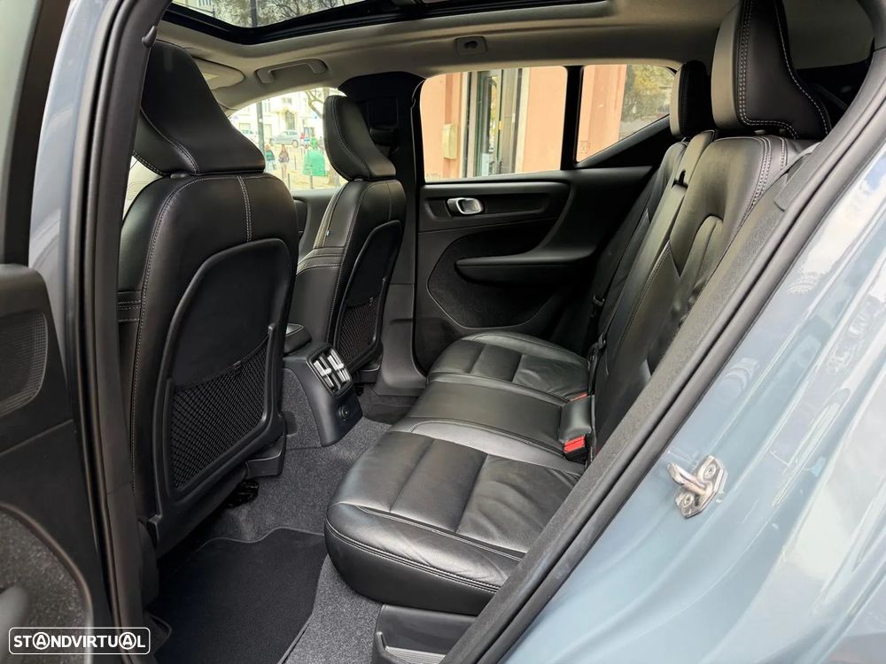 Volvo XC 40 T5 Recharge DKG Essential - 29