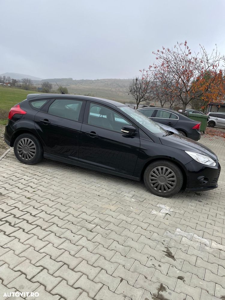 Ford Focus - 4
