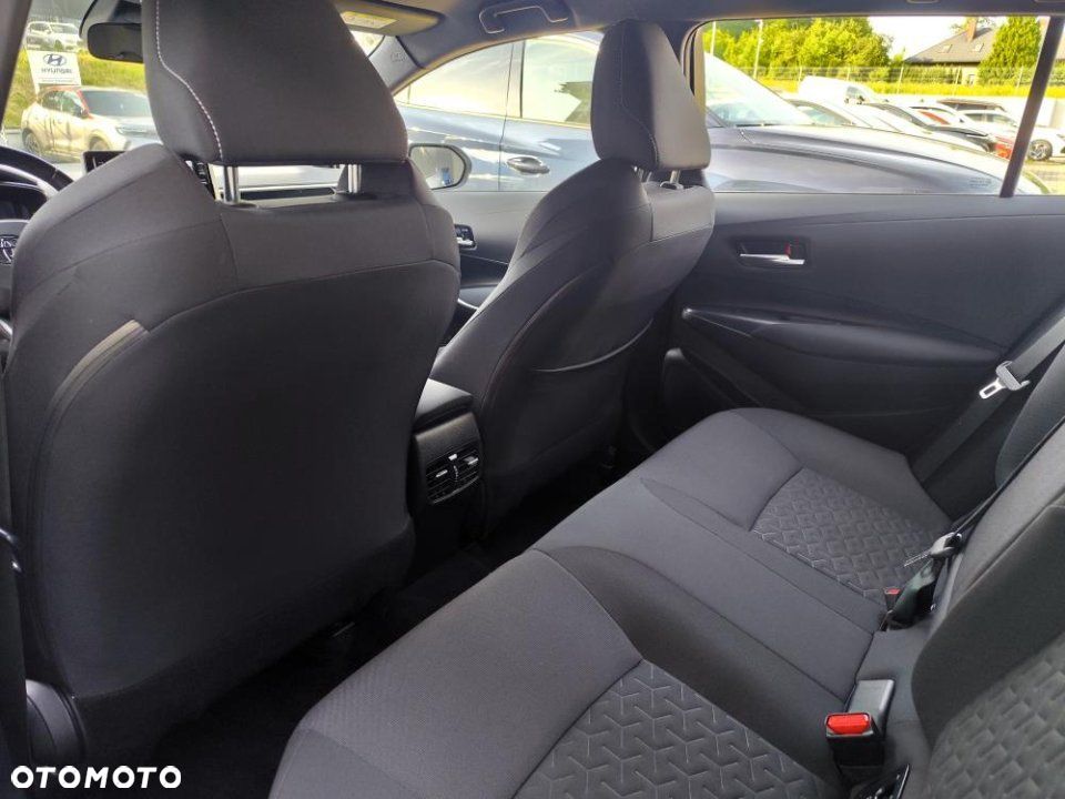 Toyota Corolla - 11