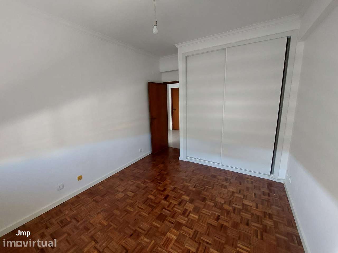 T3 com varanda, acessibilidade e 2 casas de banho - Grande imagem: 5/6