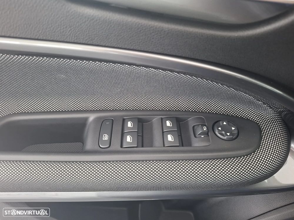 Fiat 600 1.2 Hybrid Icon - 21