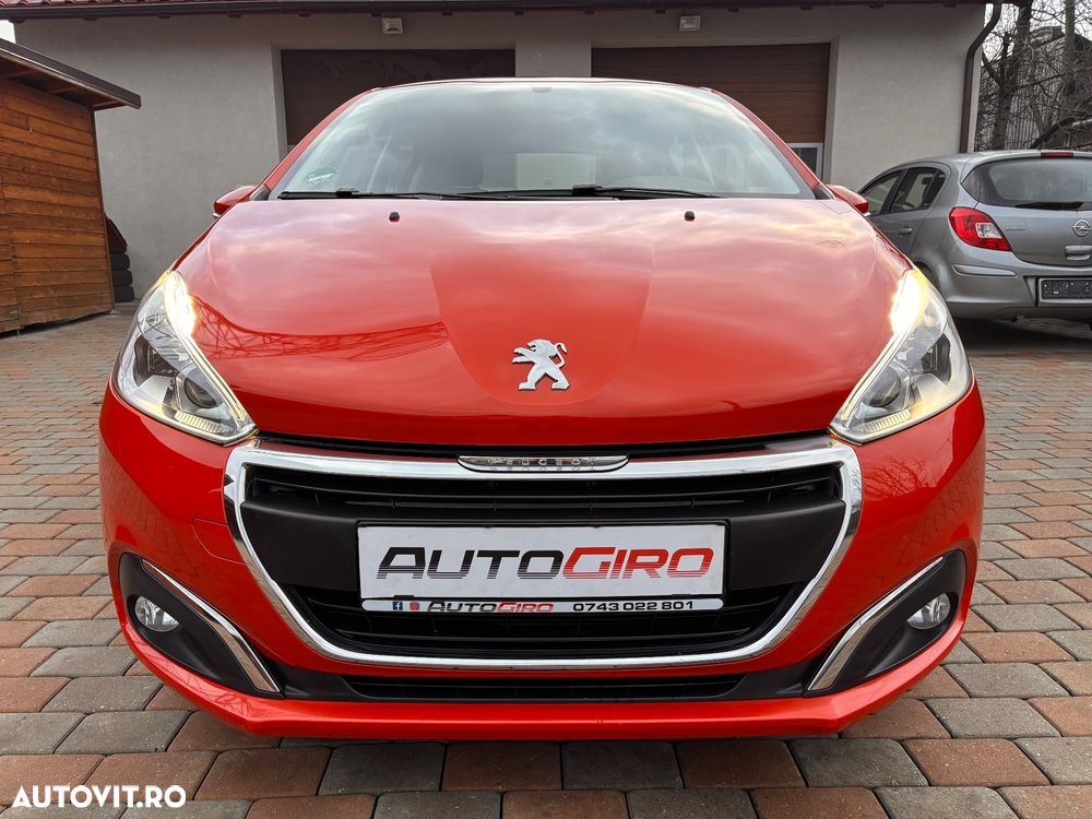 Peugeot 208 1.2 L PureTech Style - 11