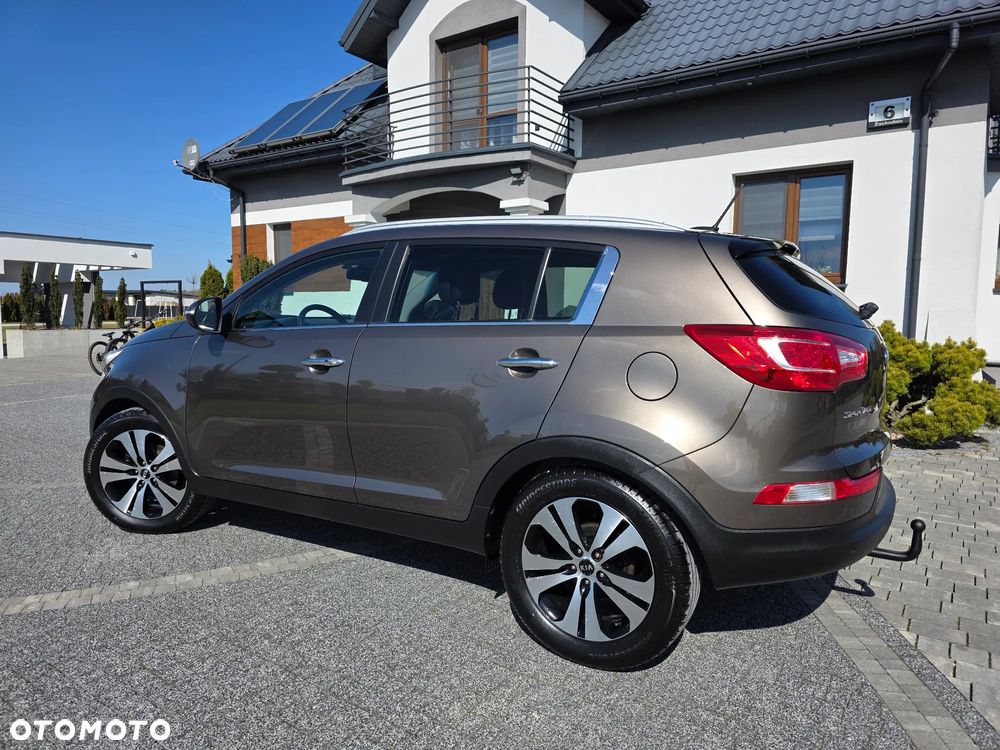 Kia Sportage 2.0 XL 2WD - 11