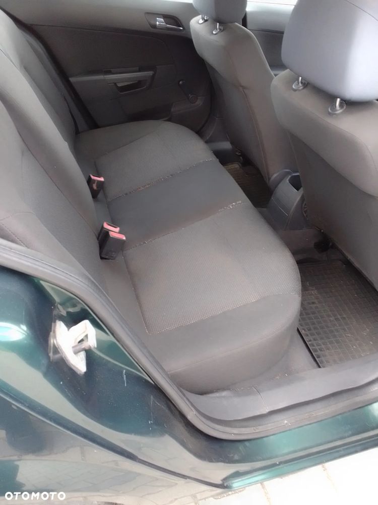 Opel Astra 1.7 CDTI - 10