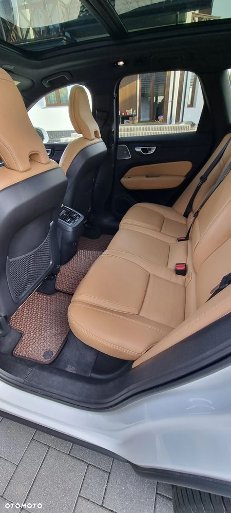 Volvo XC 60 - 28