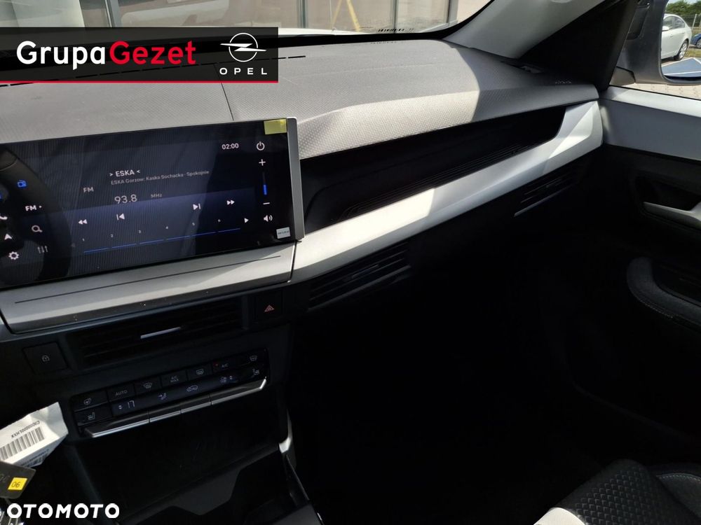 Opel Frontera - 12