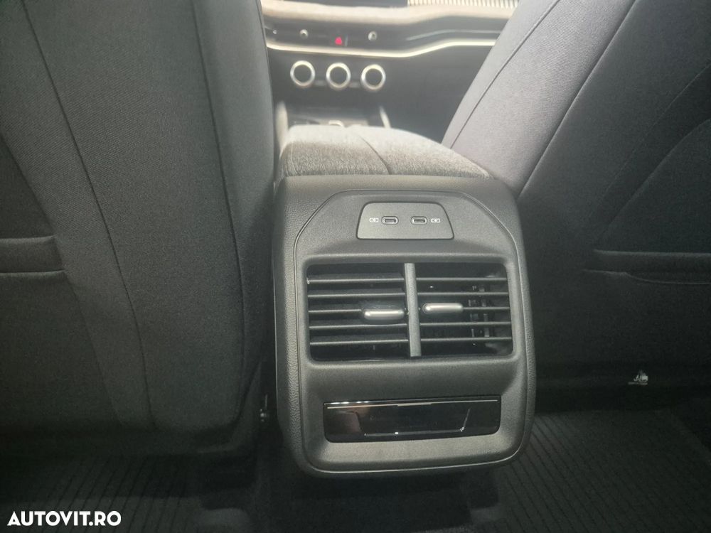 Skoda Superb 1.5 TSI iV DSG Selection - 27