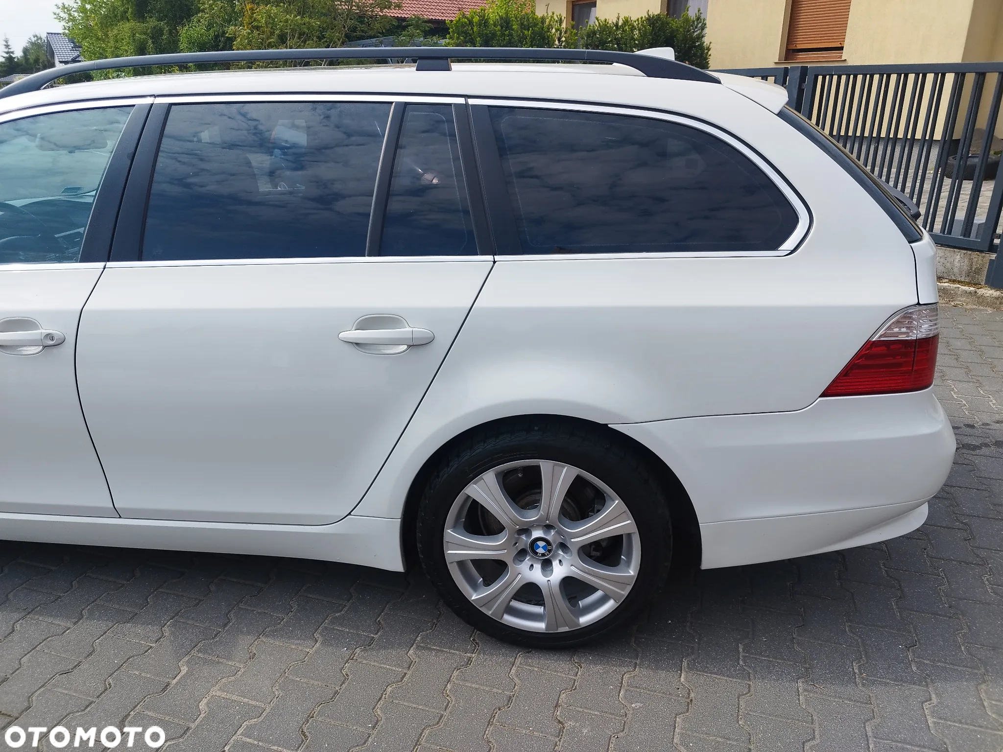 BMW Seria 5 520d - 8