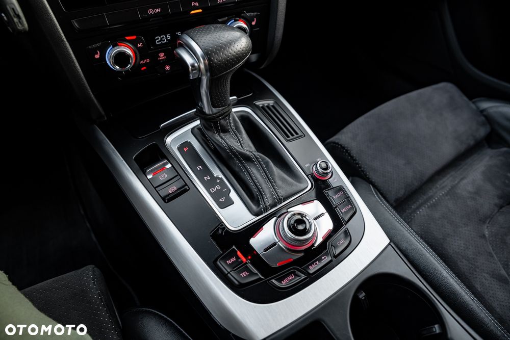 Audi A4 Avant 2.0 TFSI Quattro S tronic - 30