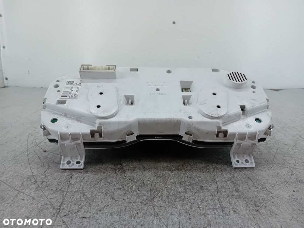 LICZNIK SUBARU XV 85003FJ12 2.0 16V - 2