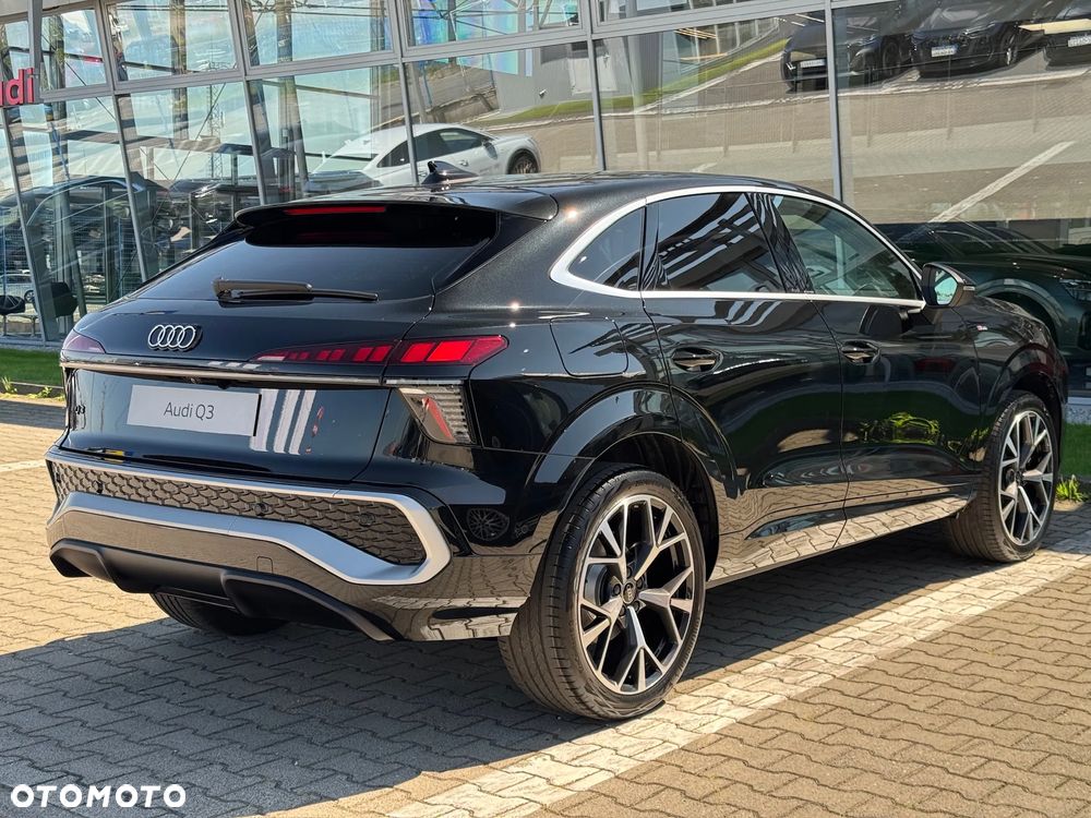 Audi Q3 Sportback TFSI mHEV 110 kW S tronic - 9
