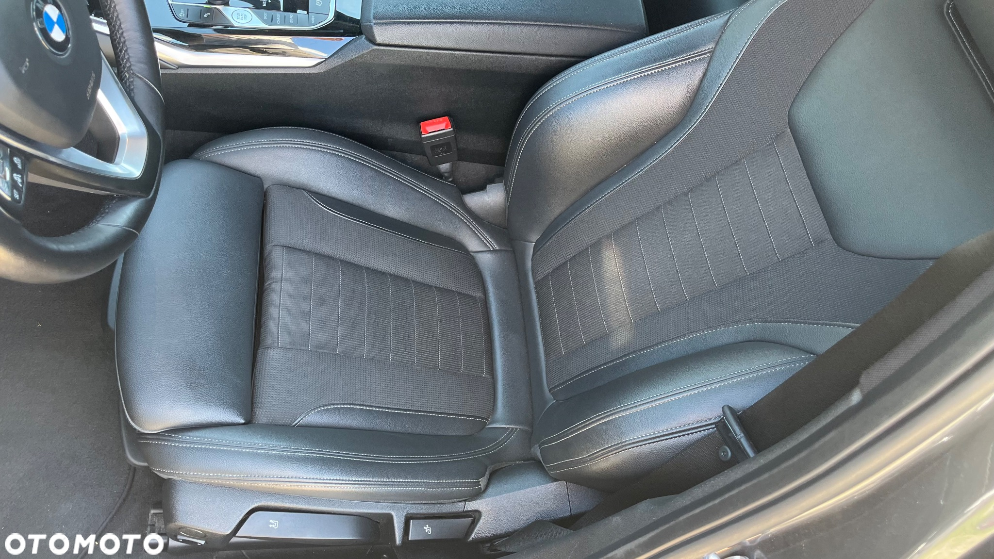 BMW Seria 3 320d Sport Line - 22