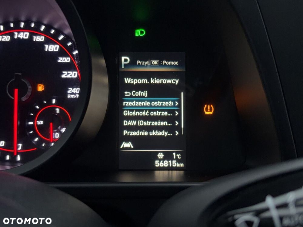 Hyundai Elantra 1.6 Smart CVT - 16