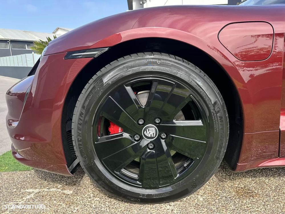 Porsche Taycan 4S - 21