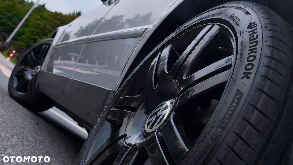Volkswagen Passat 2.8 V6 4Motion Highline - 9