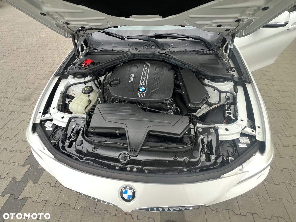 BMW Seria 4 420d xDrive Sport-Aut Modern Line - 23