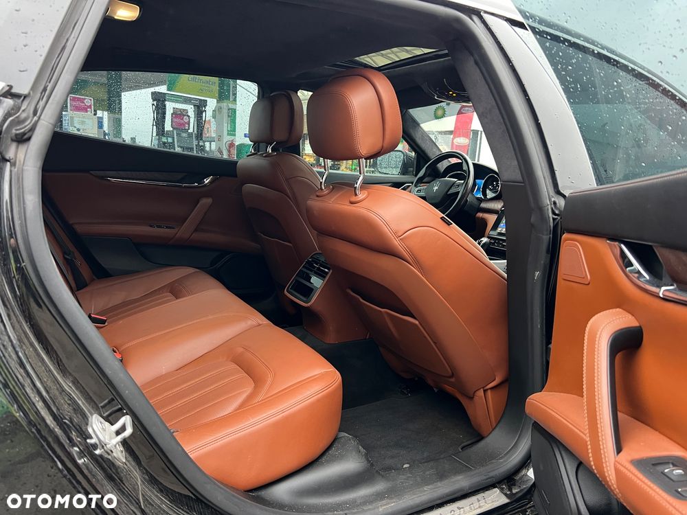 Maserati Quattroporte S - 21