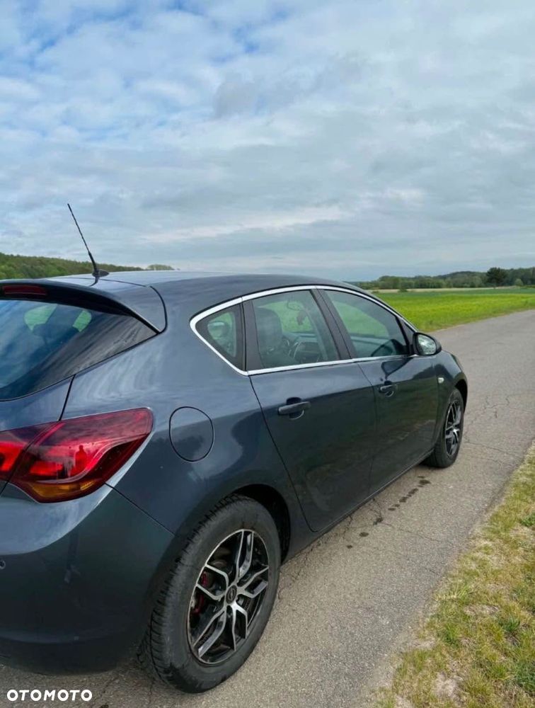 Opel Astra - 3