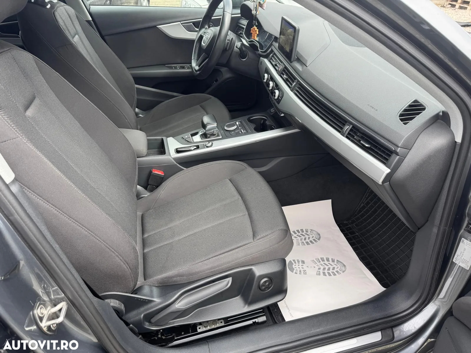 Audi A4 Avant 2.0 TDI S tronic design - 10