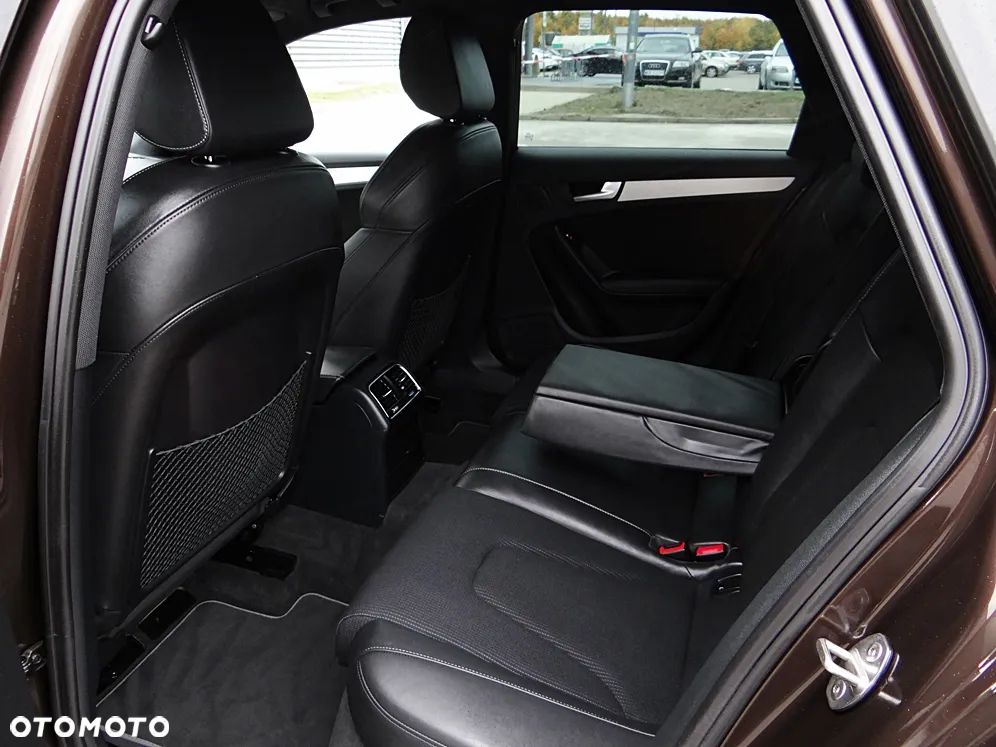 Audi A4 Avant 2.0 TDI DPF S line Sportpaket - 37