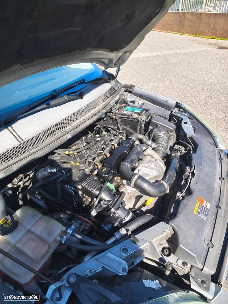 Ford Focus SW 1.6 TDCi Sport - 30