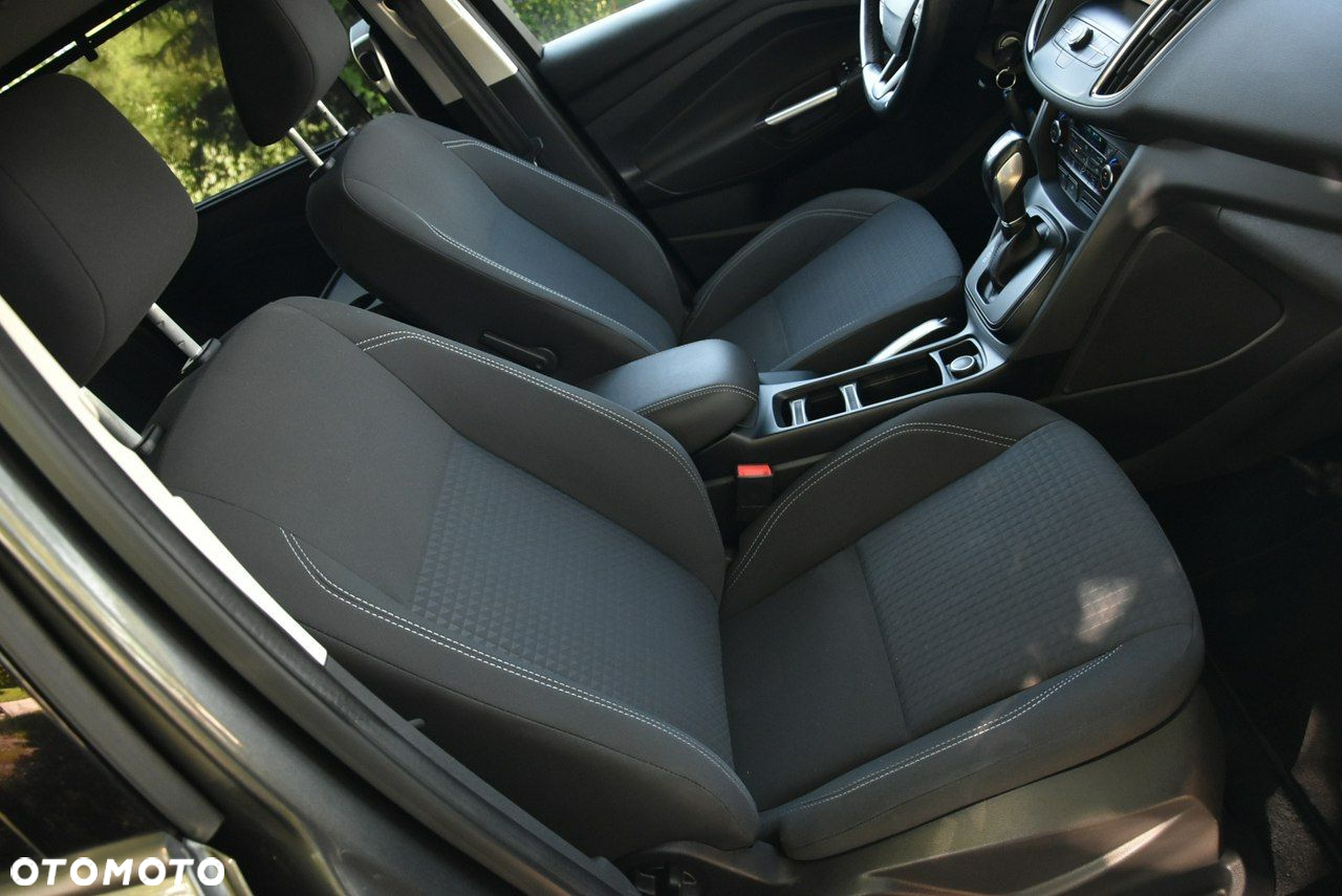 Ford Grand C-MAX - 18