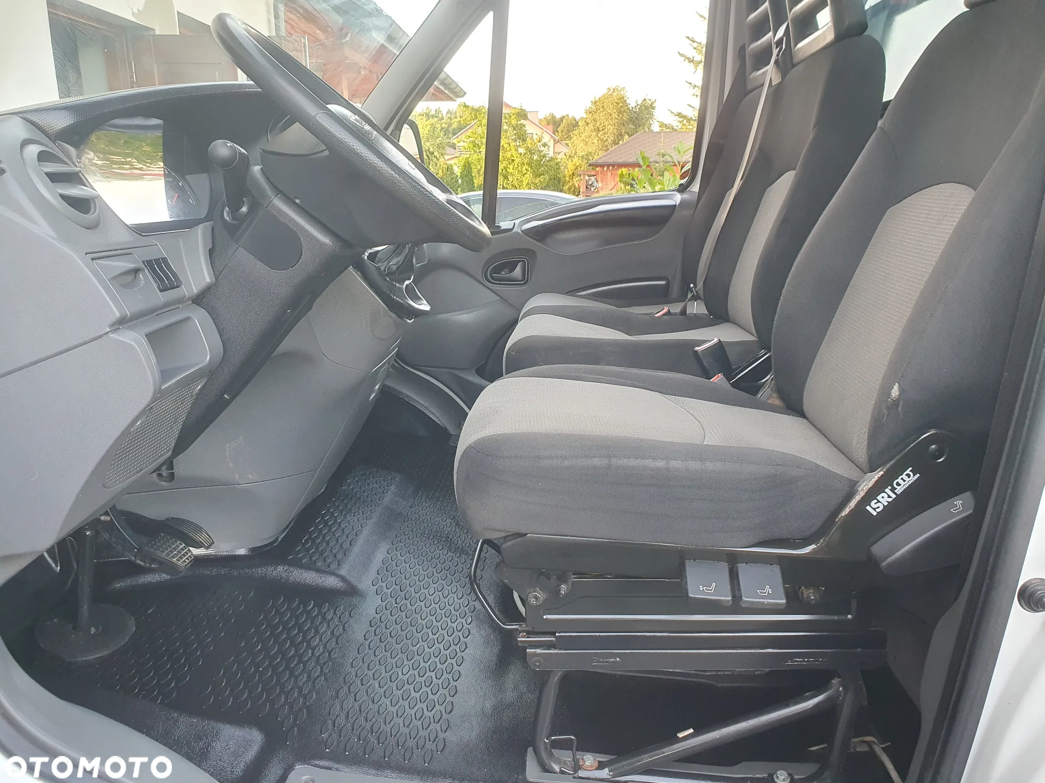 Iveco DAILY LWB - 23