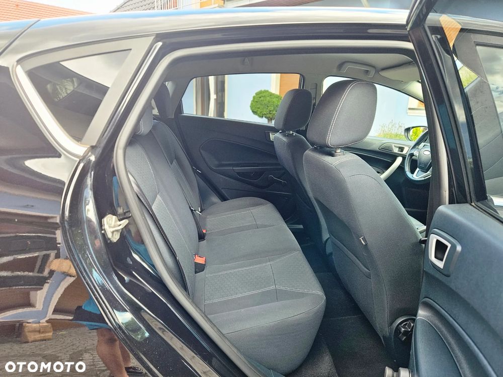 Ford Fiesta 1.25 Titanium X - 17