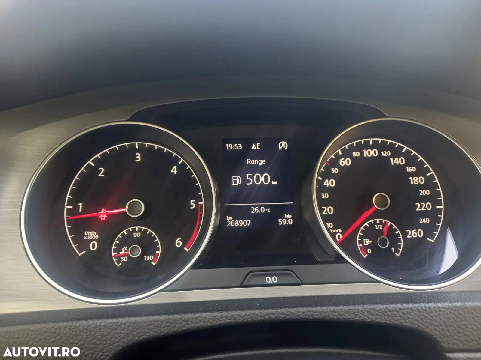 Volkswagen Golf 2.0 TDI BlueMotion Technology Edition - 15