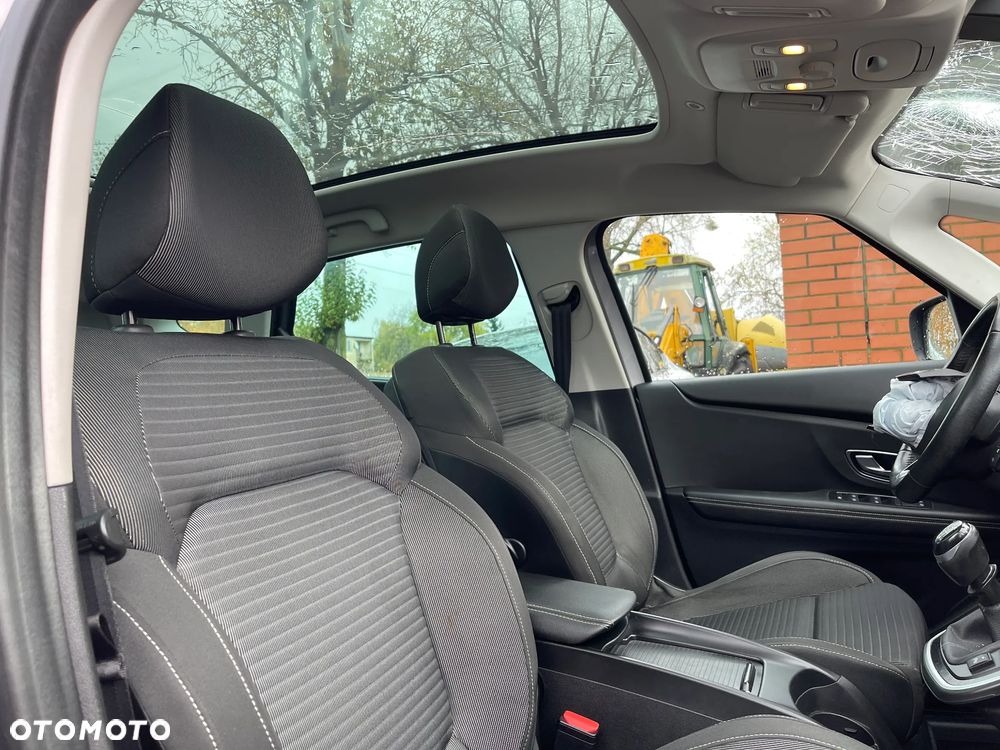 Renault Scenic 1.5 dCi Expression - 19