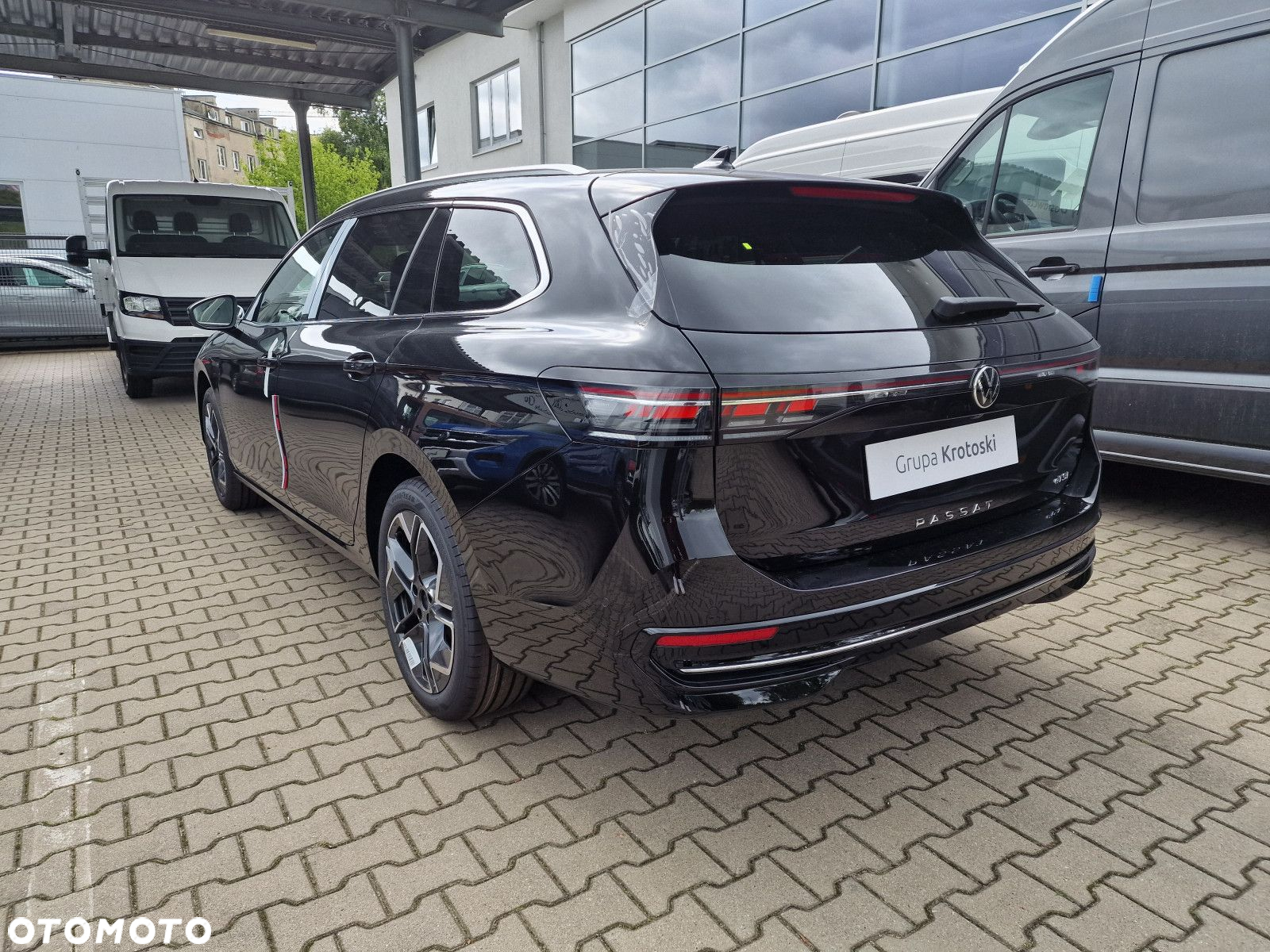 Volkswagen Passat 1.5 TSI EVO Elegance DSG - 4