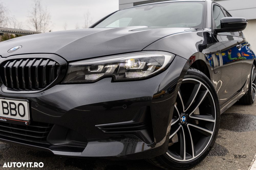 BMW Seria 3 330e Aut. Sport Line - 1