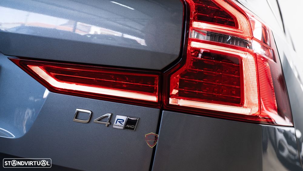 Volvo XC 60 D4 AWD RDesign - 14