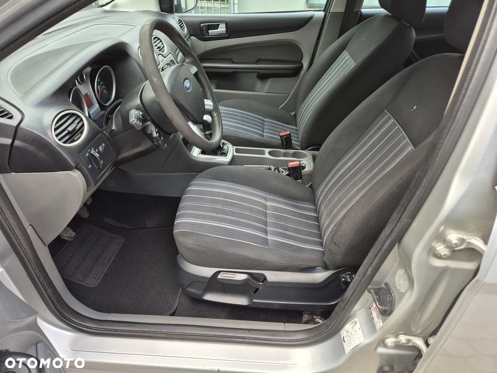 Ford Focus 1.6 TDCi FX - 14