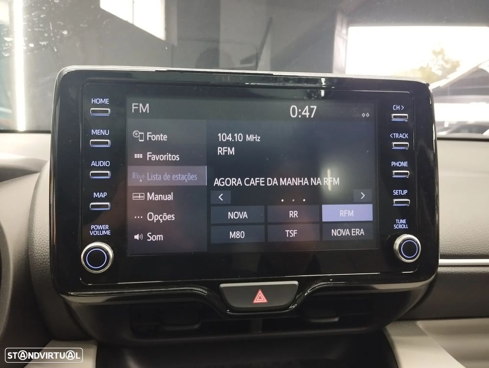 Toyota Yaris 1.5 HDF Luxury - 29