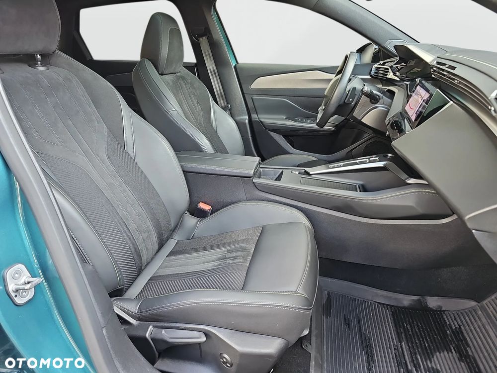 Peugeot 308 1.2 PureTech GPF GT Pack S&S EAT8 - 13