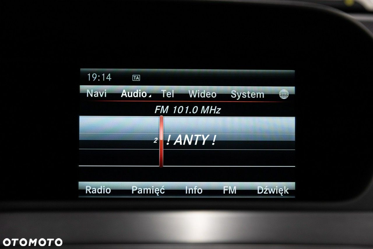 Mercedes-Benz Klasa C 63 AMG Coupe AMG SPEEDSHIFT MCT AMG Performance Package - 40