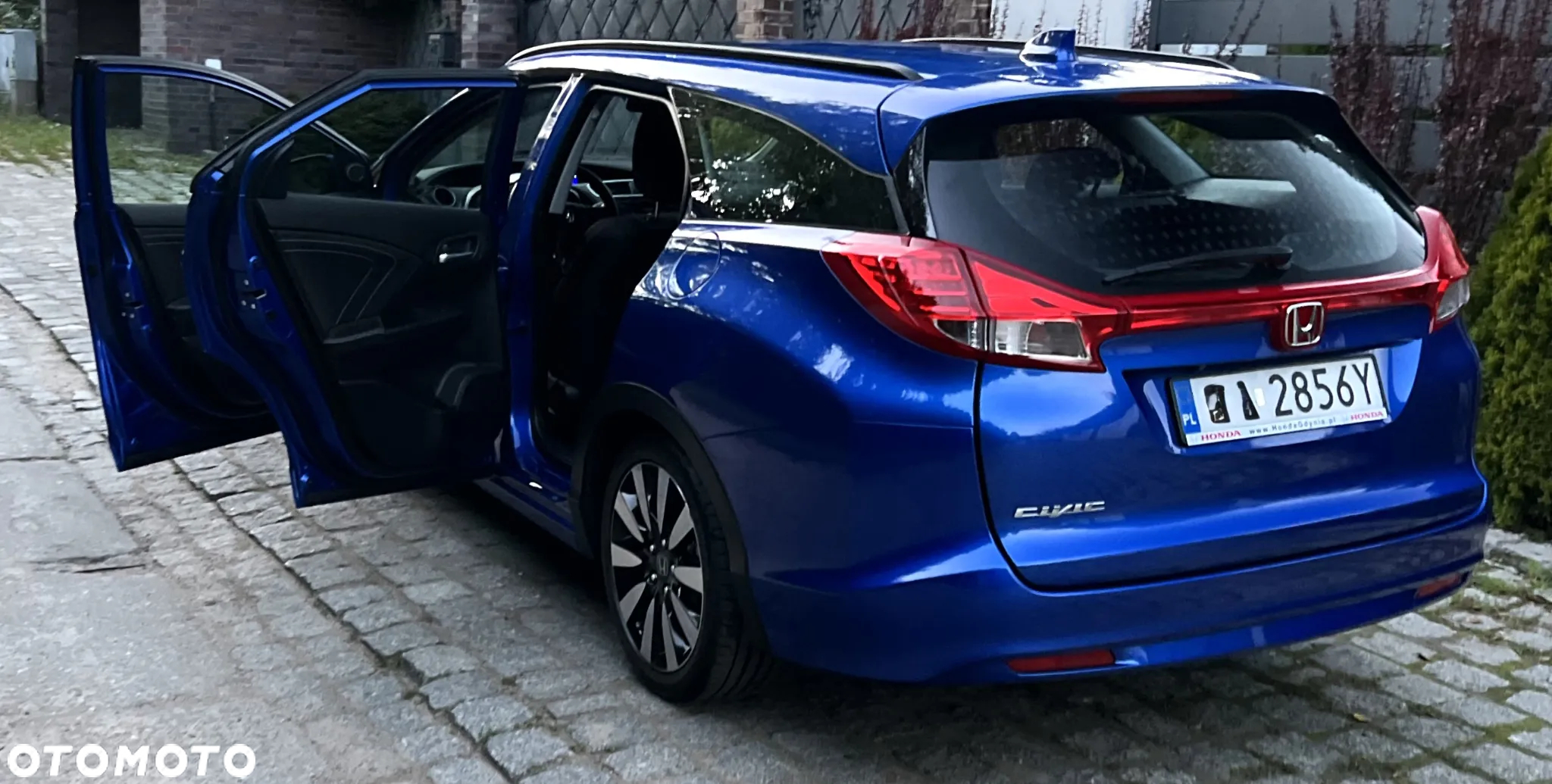 Honda Civic 1.8 Executive Navi ADAS II - 9