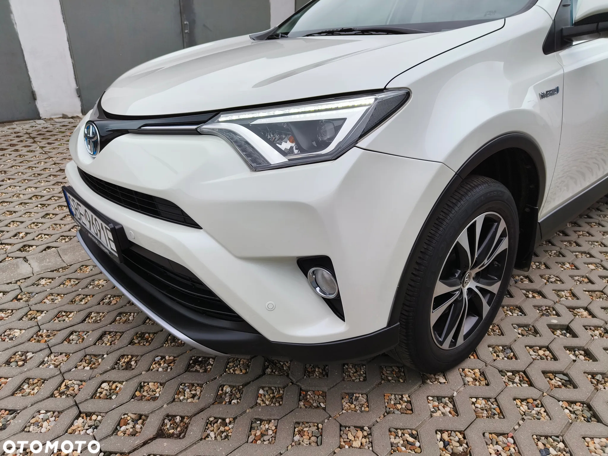 Toyota RAV4 - 28