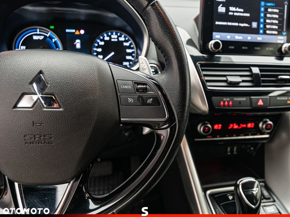 Mitsubishi Eclipse Cross - 16