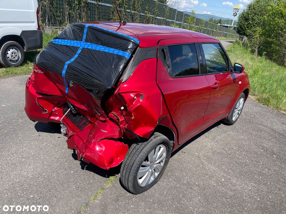 Suzuki Swift - 4